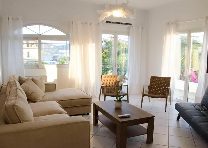 Eva\'S House